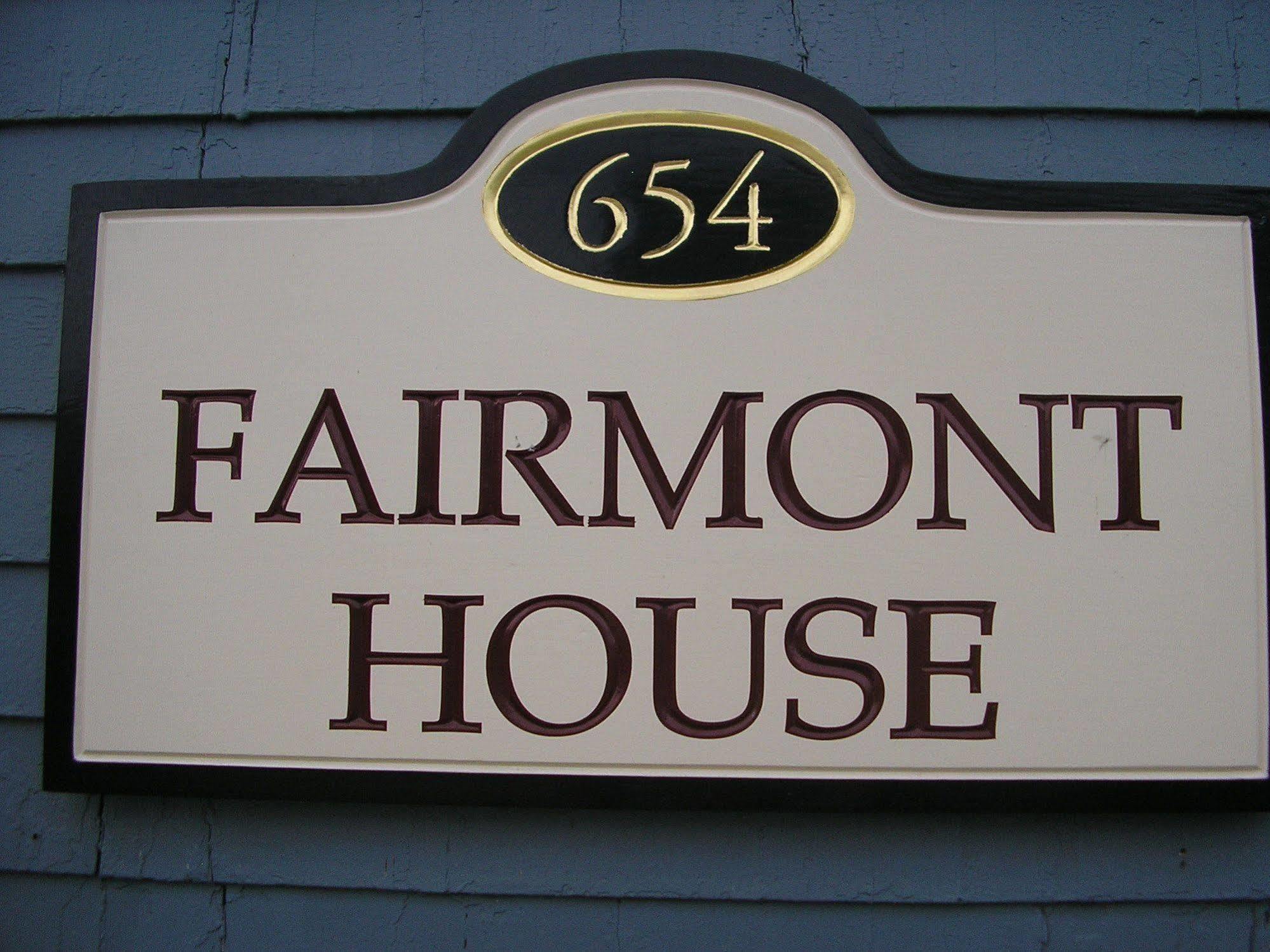 Fairmont House Bed & Breakfast 마혼베이 외부 사진